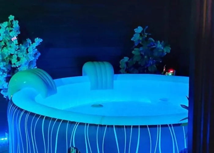 Péniche Morgane 2 Sas Les Bêtises Bateau-hôtel Cambrai